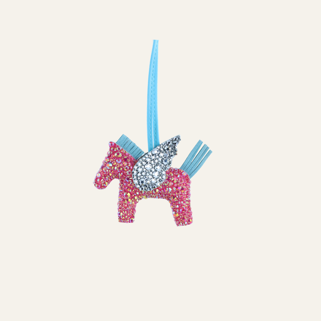 Handgemaakte Tasbedel Gevleugeld Paard – Luxe Strass Lifestyle Accessoire